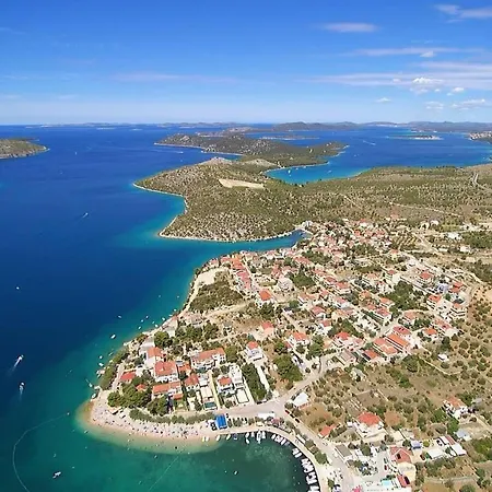 Apartments By The Sea Grebastica, Sibenik - 14014 Baselovici